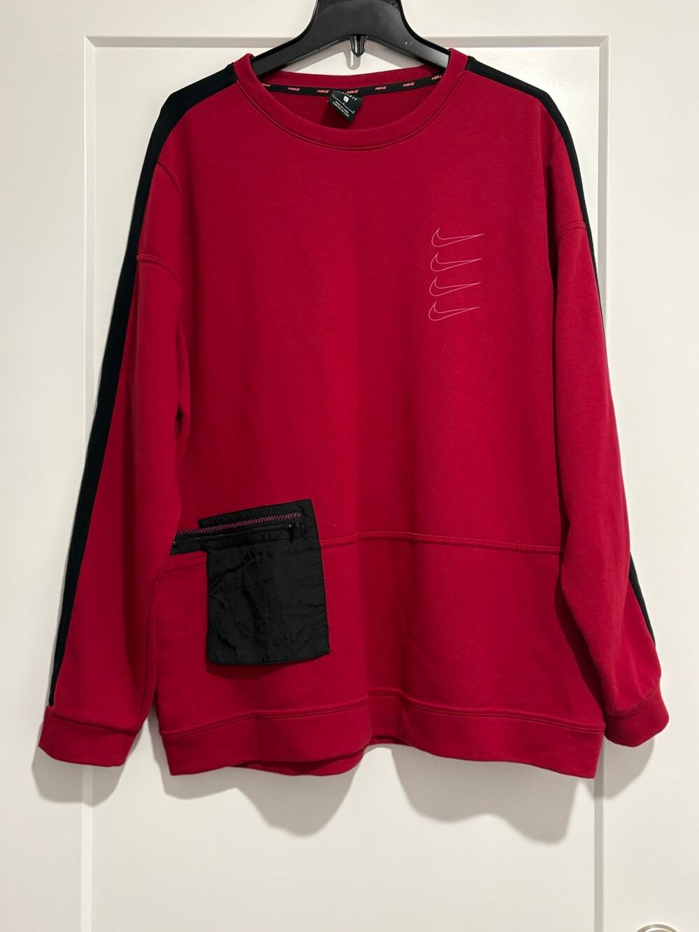 Nike Dri-FIT fleece crewneck sweatshirt size L